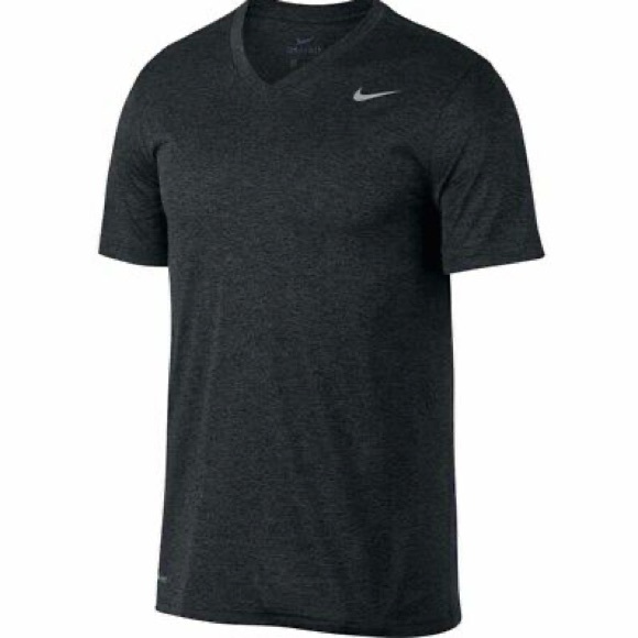 Nike Men's LEGEND 2.0 V-Neck T-Shirt - Picture 1 of 2